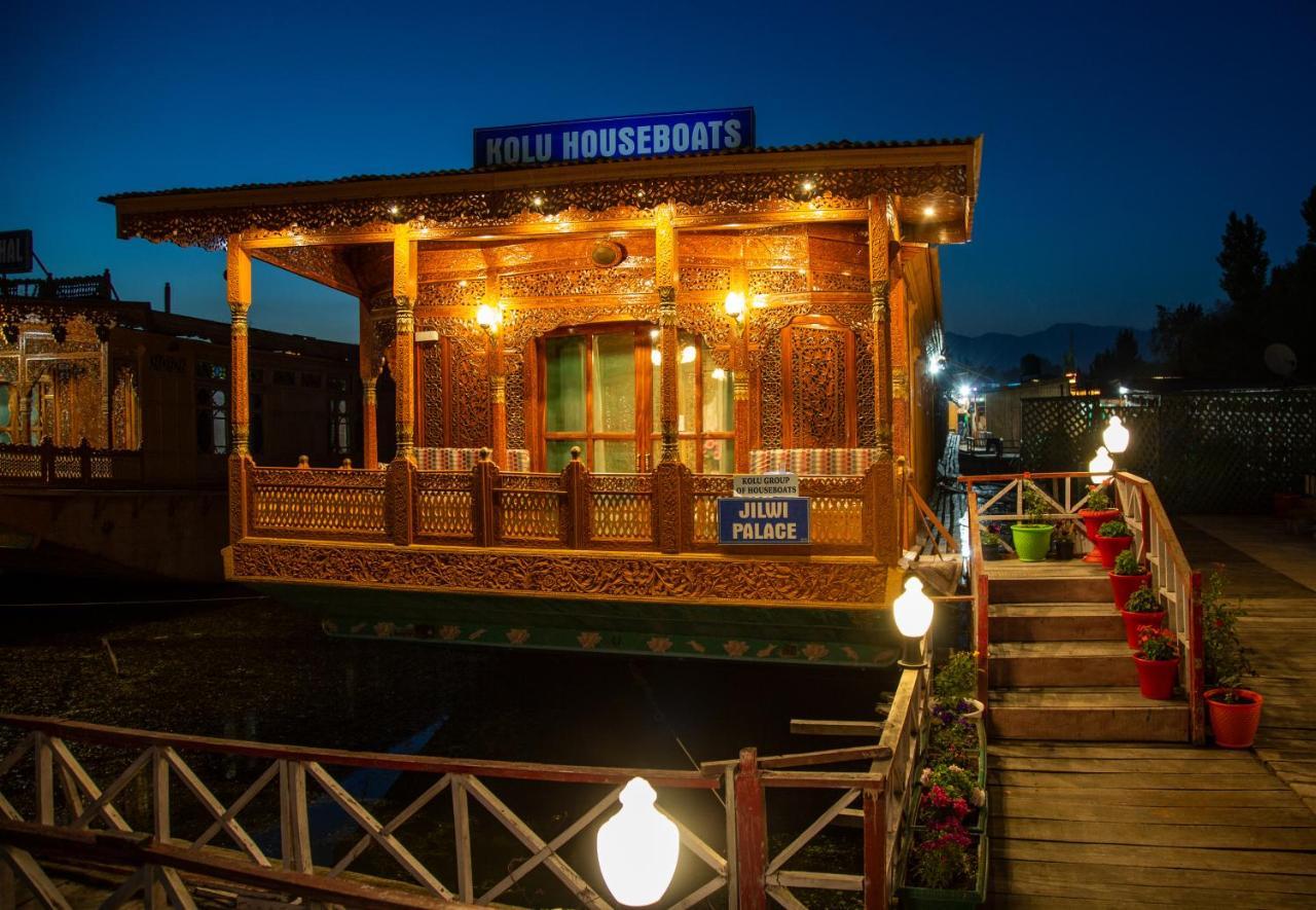 Kolu Group Of Houseboats Hotel Srīnagar Kültér fotó